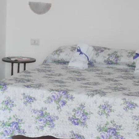 Maison d'hôtes L'ulivo Short Lets Ribera